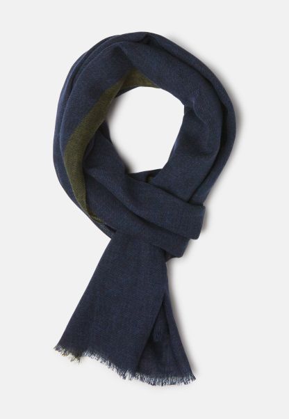 Men Wool Scarf With Printed Contrasting Patterned Edges Scarves Streamlined